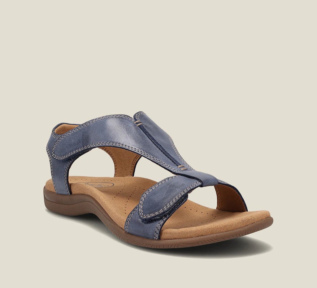 Carolyn | Women&
