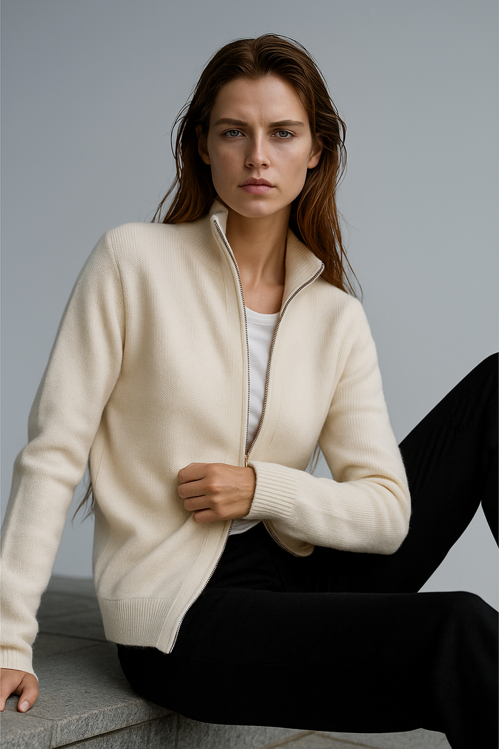 Caroline | Classic Zip-Up Knit Cardigan