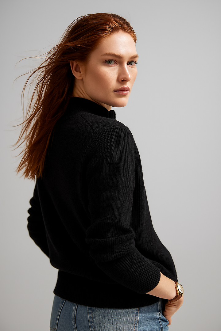 Caroline | Classic Zip-Up Knit Cardigan