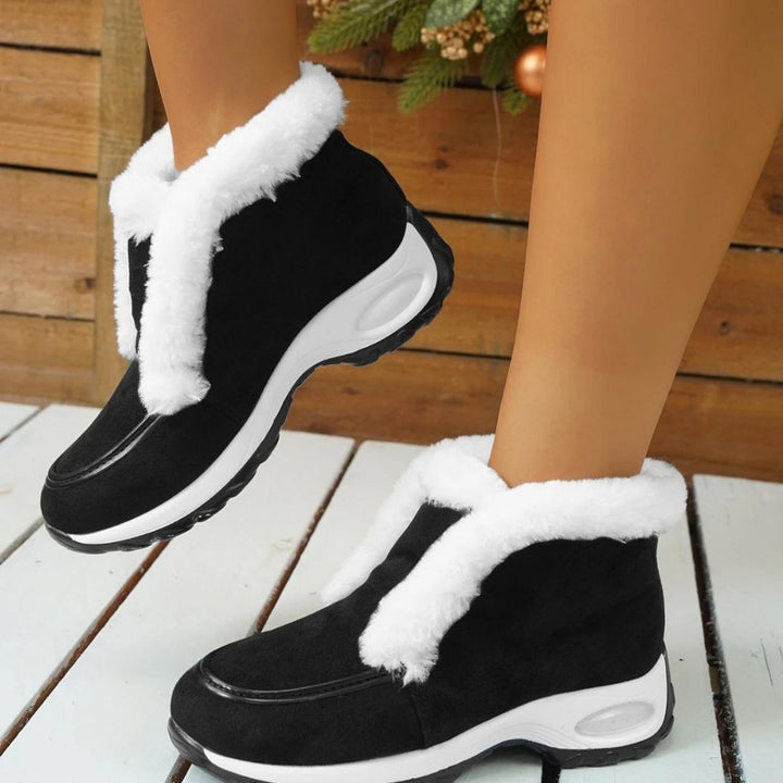 Maren | Women’s Pull-On Ankle Boots with Padded Collar and Chunky Sole