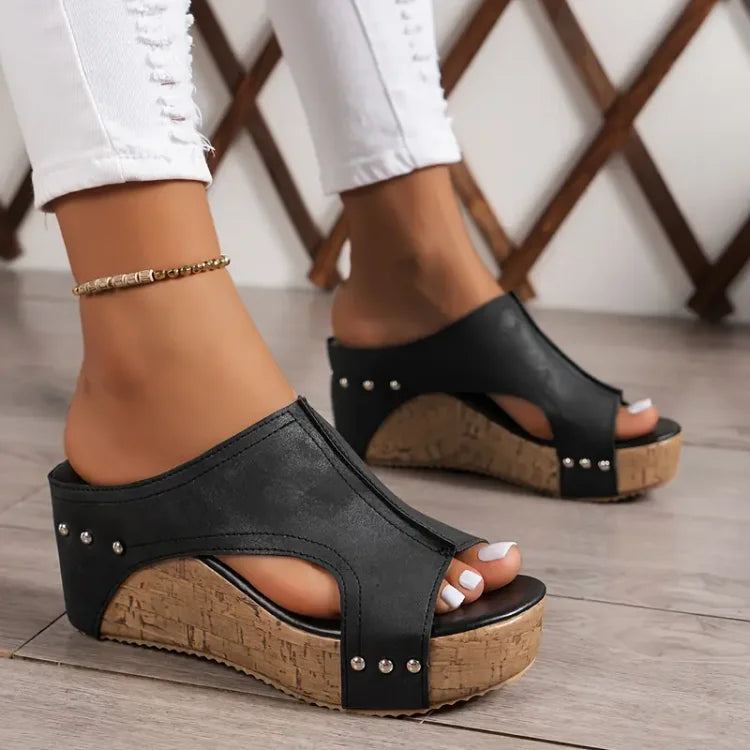 MELISSA - Elevated Sandals