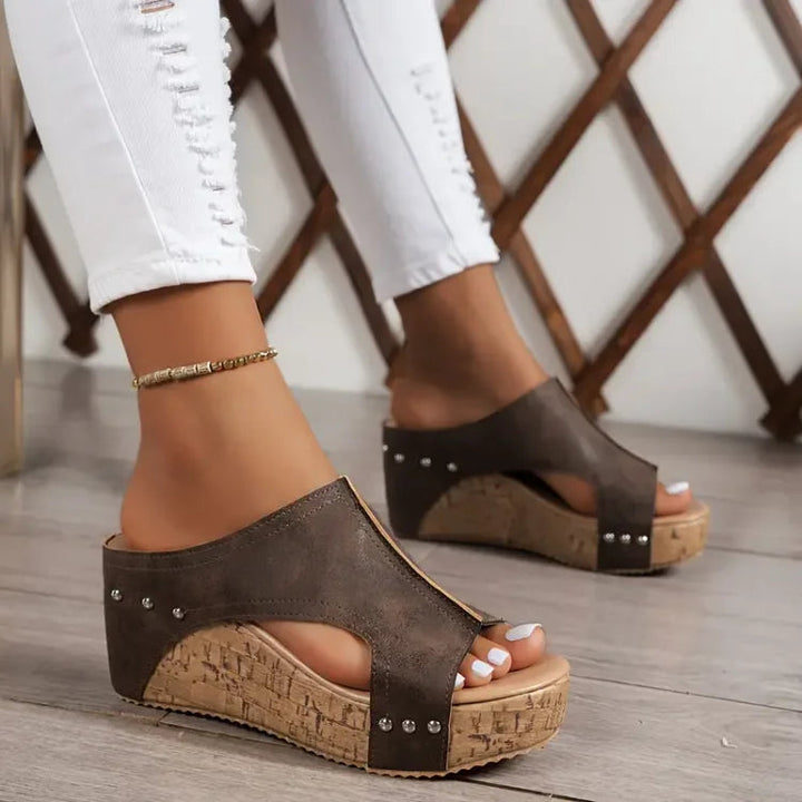 MELISSA - Elevated Sandals