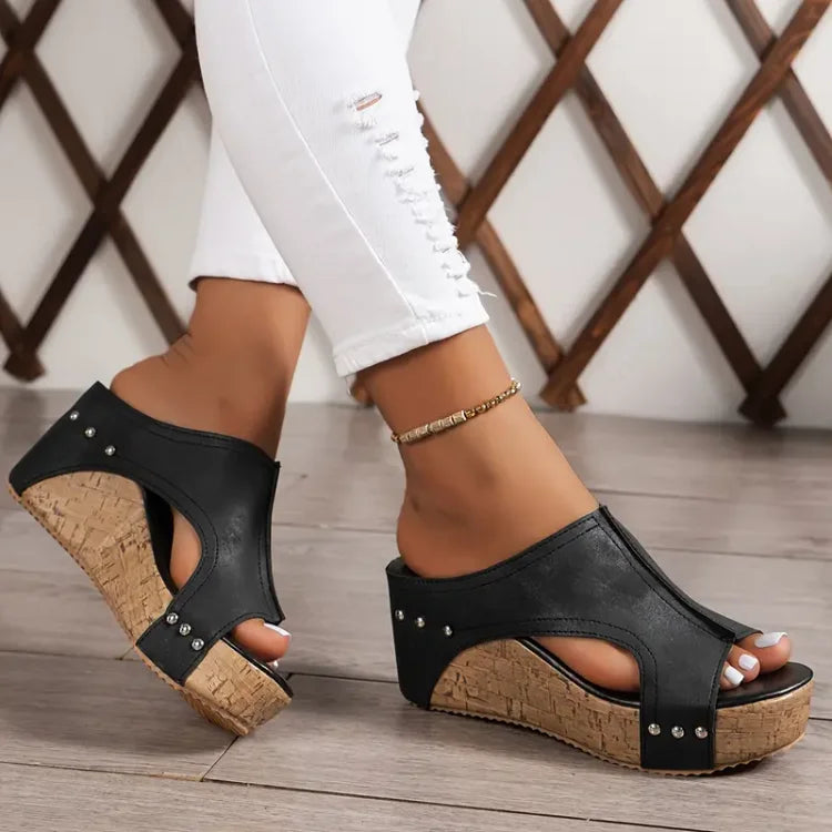 MELISSA - Elevated Sandals