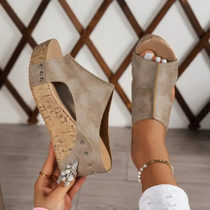 MELISSA - Elevated Sandals