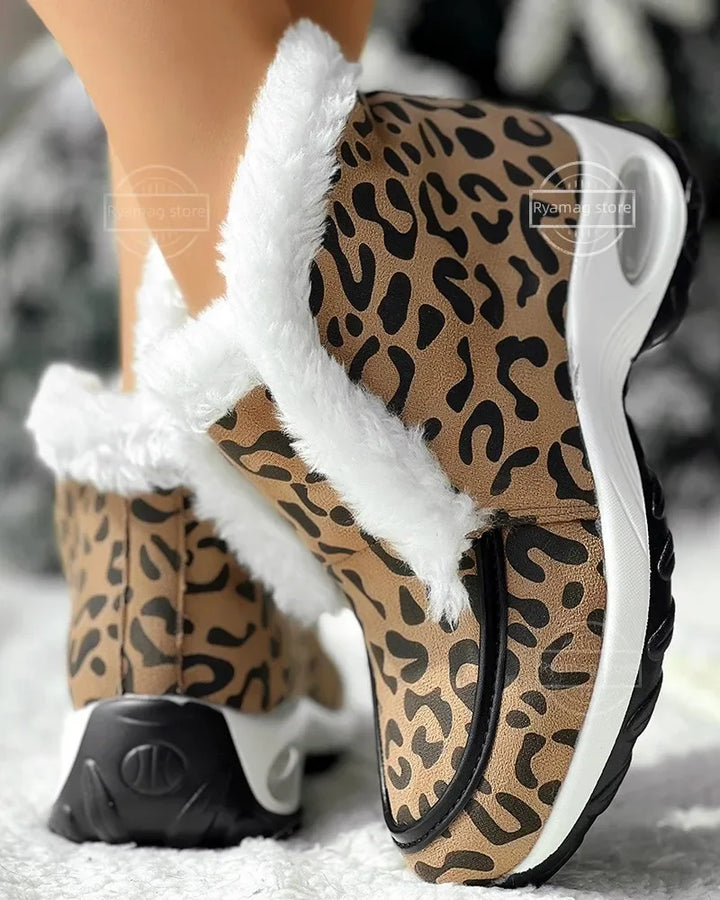 Maren | Women’s Pull-On Ankle Boots with Padded Collar and Chunky Sole
