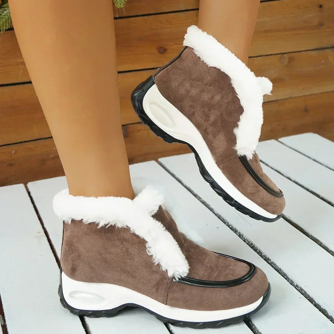 Maren | Women’s Pull-On Ankle Boots with Padded Collar and Chunky Sole
