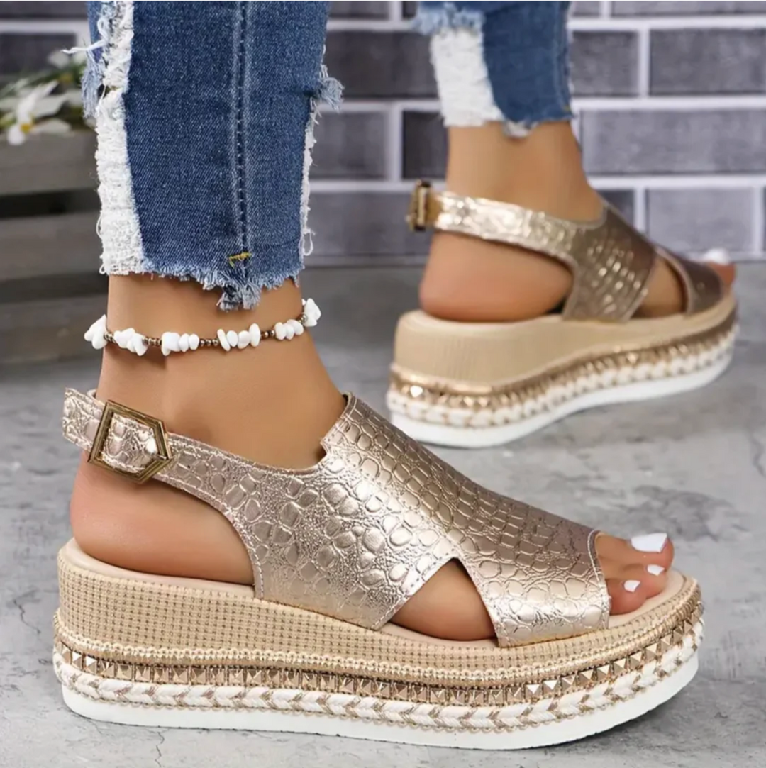 MELANY - Gold Accent Platform Sandal