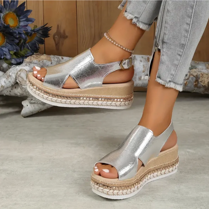 MELANY - Gold Accent Platform Sandal