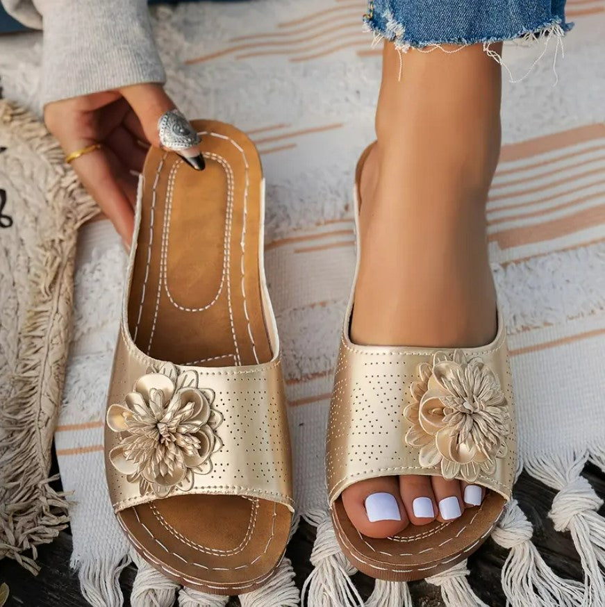 FLORA | Orthopedic Sandals with Floral Design
