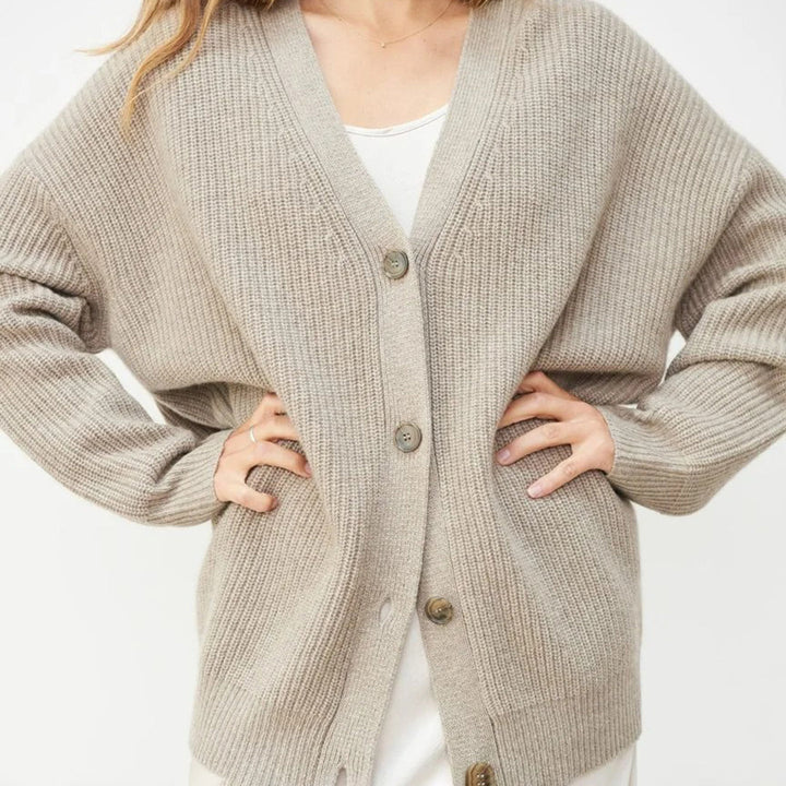 Alessia | Women’s Oversized Button-Front Cardigan