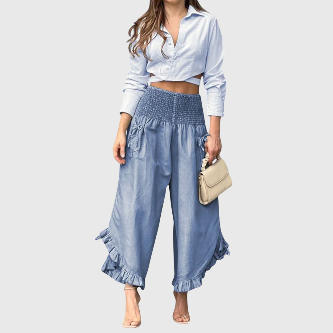 Annie | Casual Pants with Fashionable Pleats
