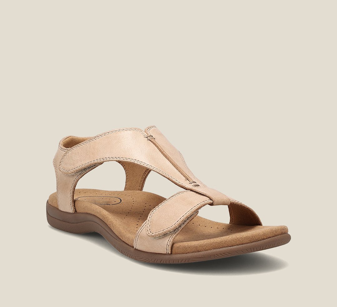 Carolyn | Women&