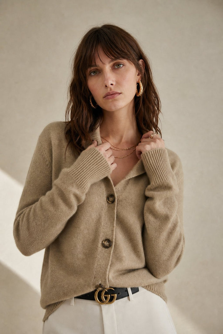 Lindsey | Classic Button-Up Cardigan