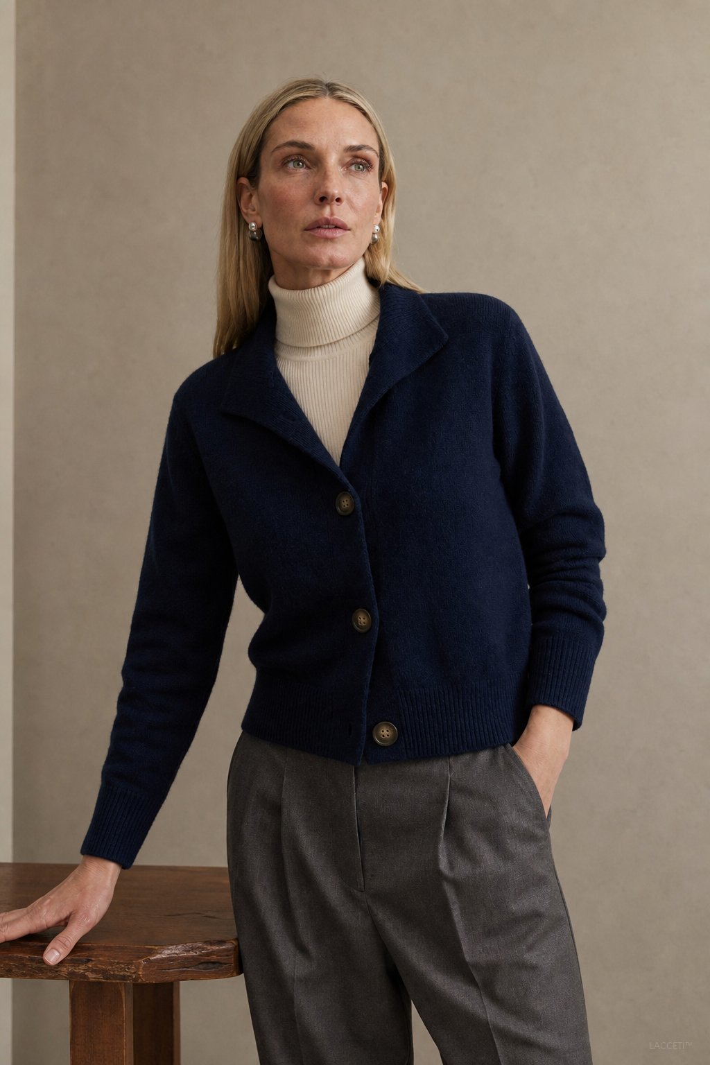 Lindsey | Classic Button-Up Cardigan