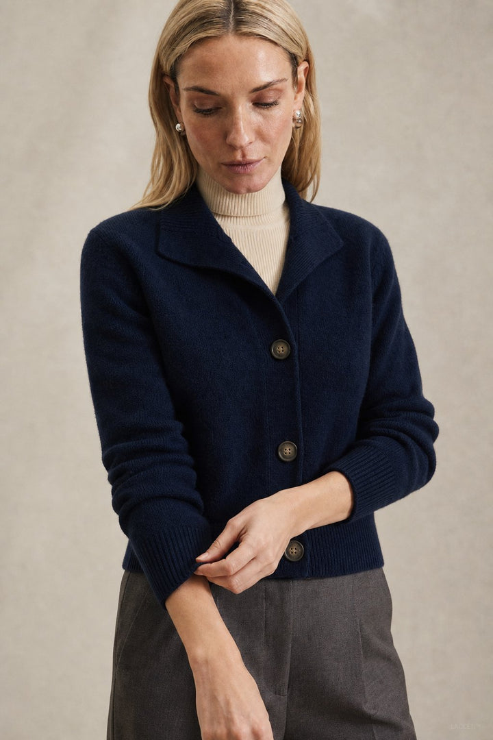 Lindsey | Classic Button-Up Cardigan