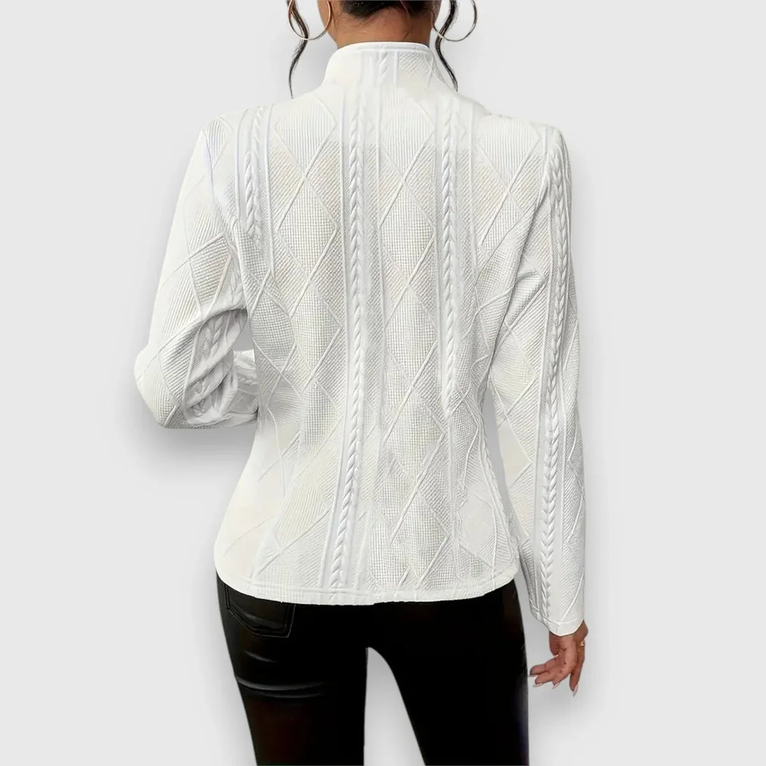 Evelyn | Elegant Cable Knit Button Sweater