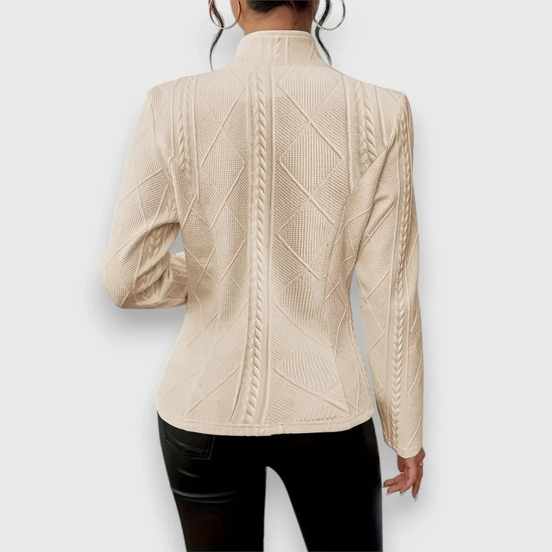 Evelyn | Elegant Cable Knit Button Sweater